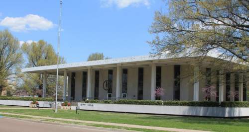 Government building in Washington County